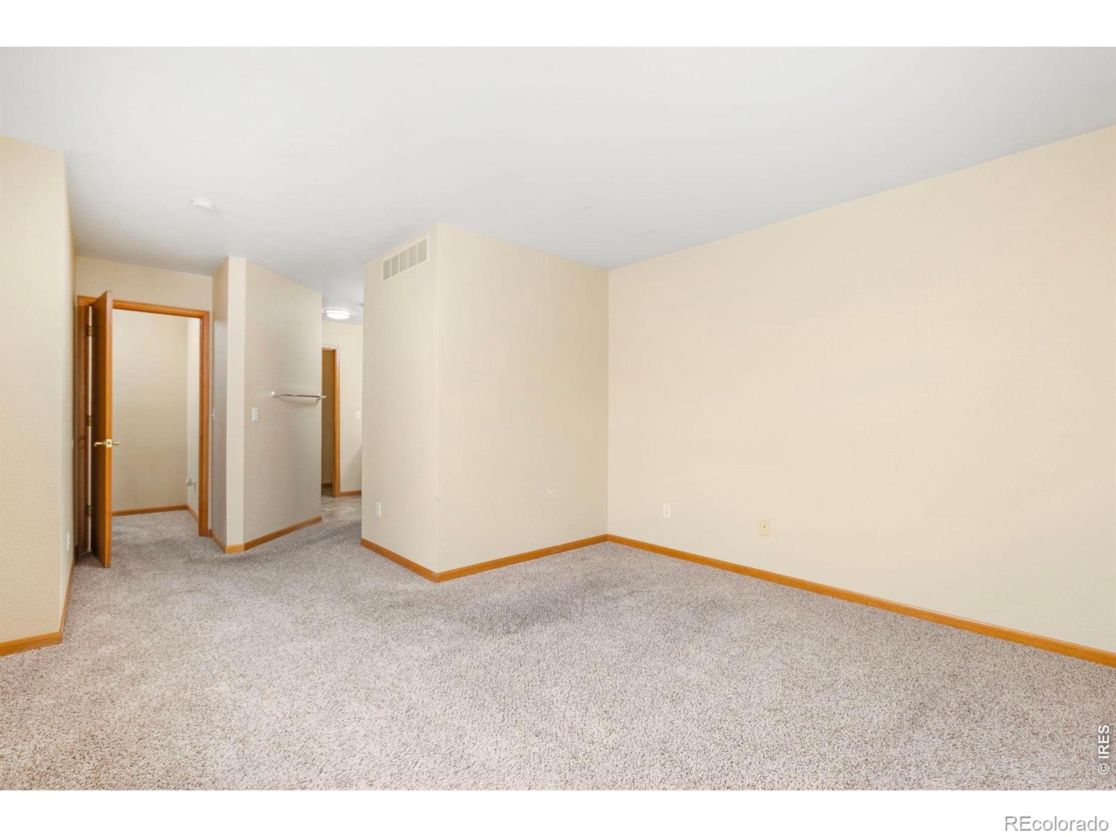 MLS Image #16 for 2002  35th ave ct,greeley, Colorado