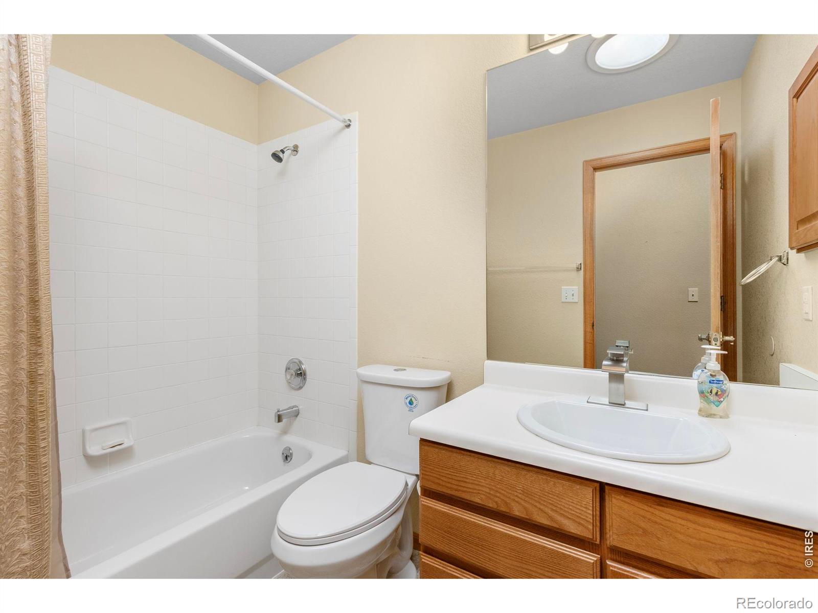 MLS Image #22 for 2002  35th ave ct,greeley, Colorado