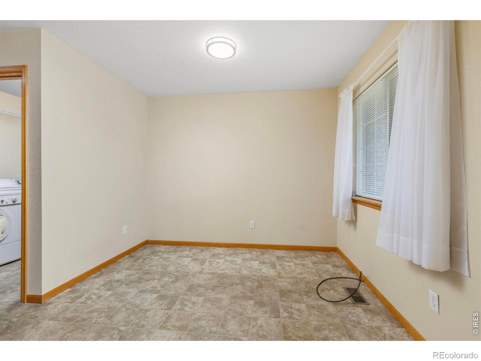 MLS Image #7 for 2002  35th ave ct,greeley, Colorado
