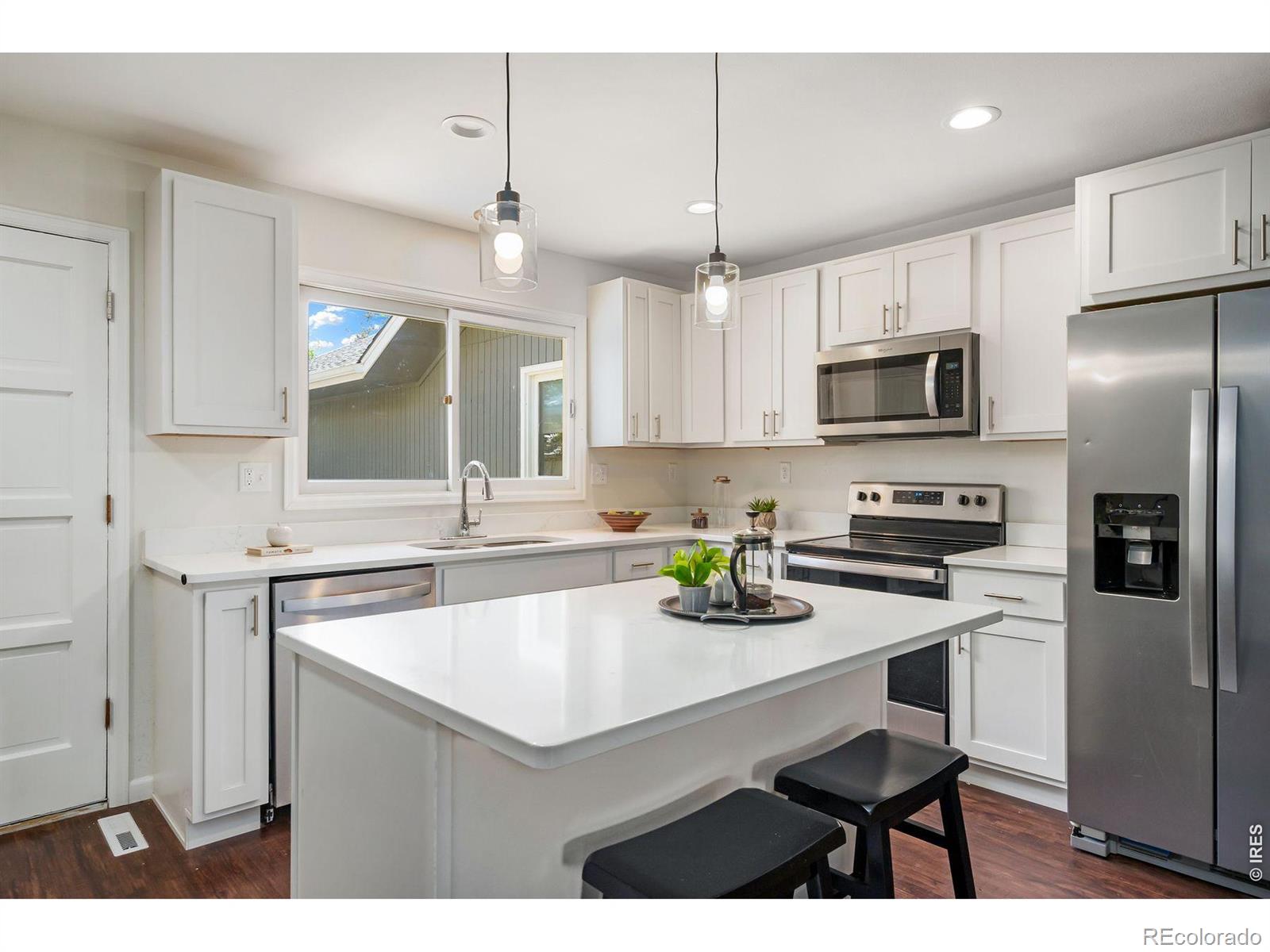 MLS Image #4 for 5434  fossil court,fort collins, Colorado