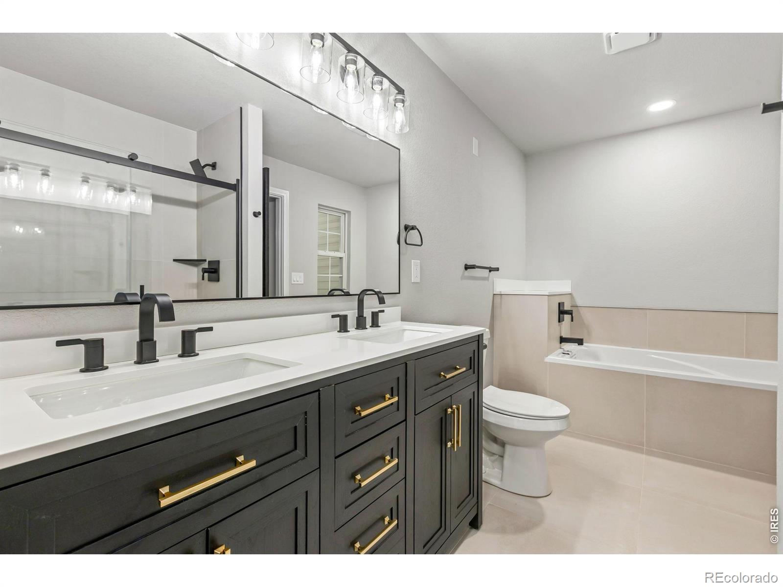 MLS Image #14 for 2031  24th st rd,greeley, Colorado