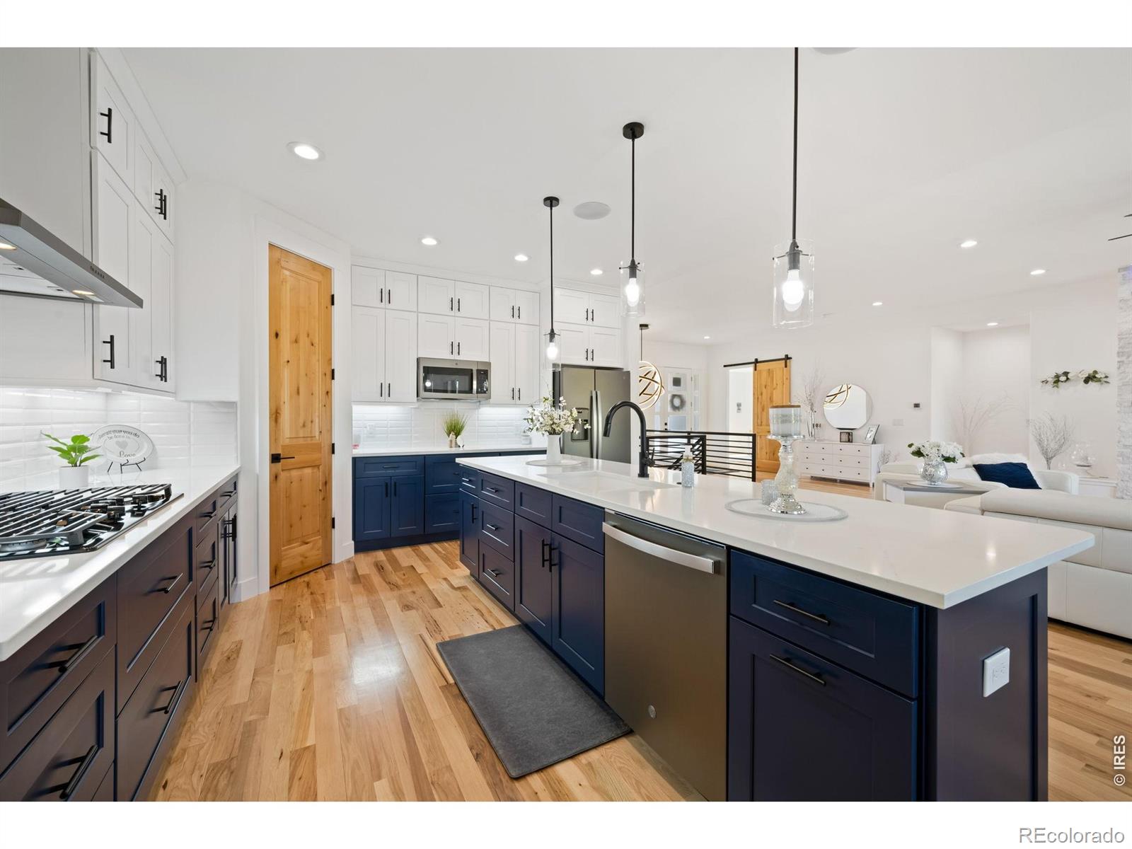 MLS Image #13 for 740 w county road 10 ,berthoud, Colorado