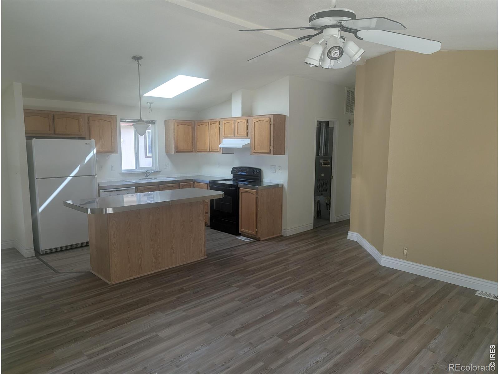 MLS Image #17 for 11412  far view,longmont, Colorado