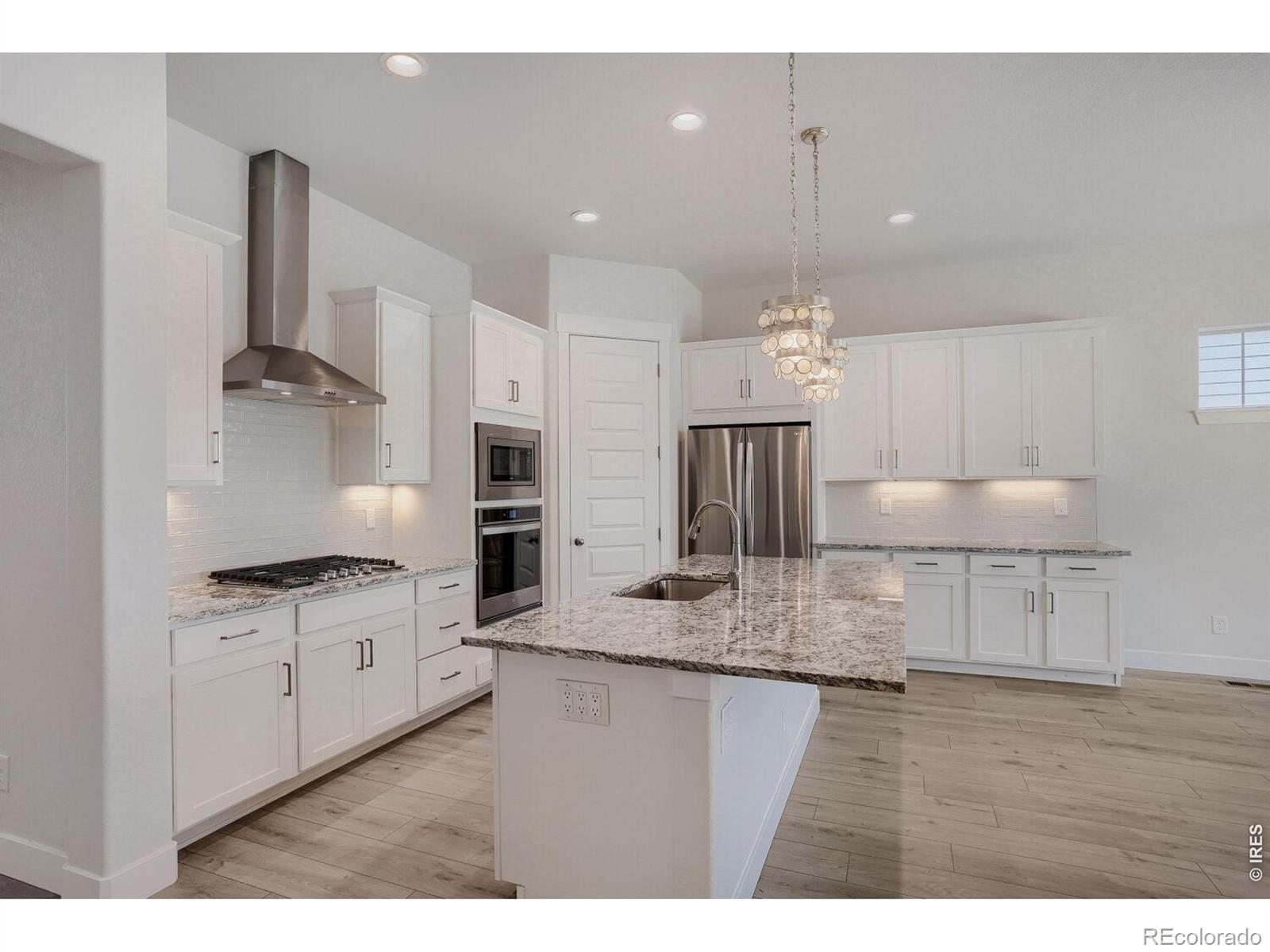 MLS Image #6 for 8918 s riviera court,aurora, Colorado