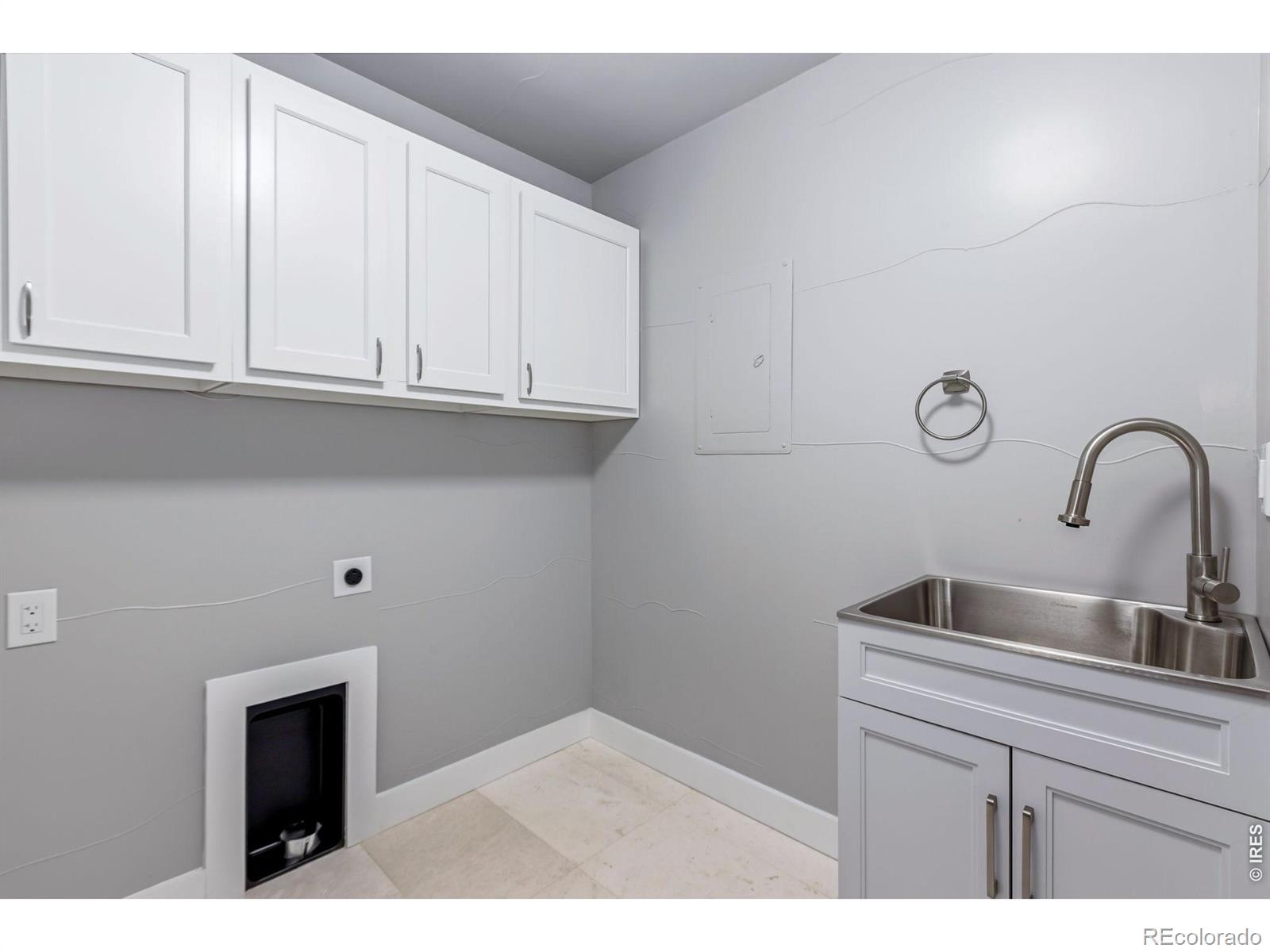 MLS Image #20 for 1950  montview drive,greeley, Colorado