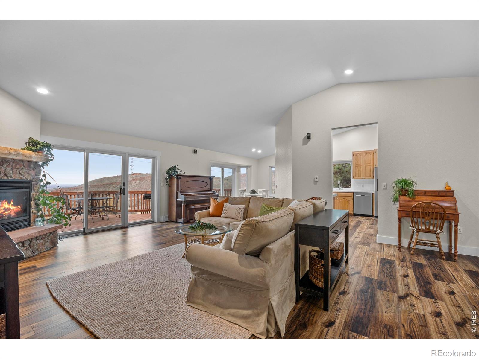 MLS Image #4 for 8609  ranch road,loveland, Colorado