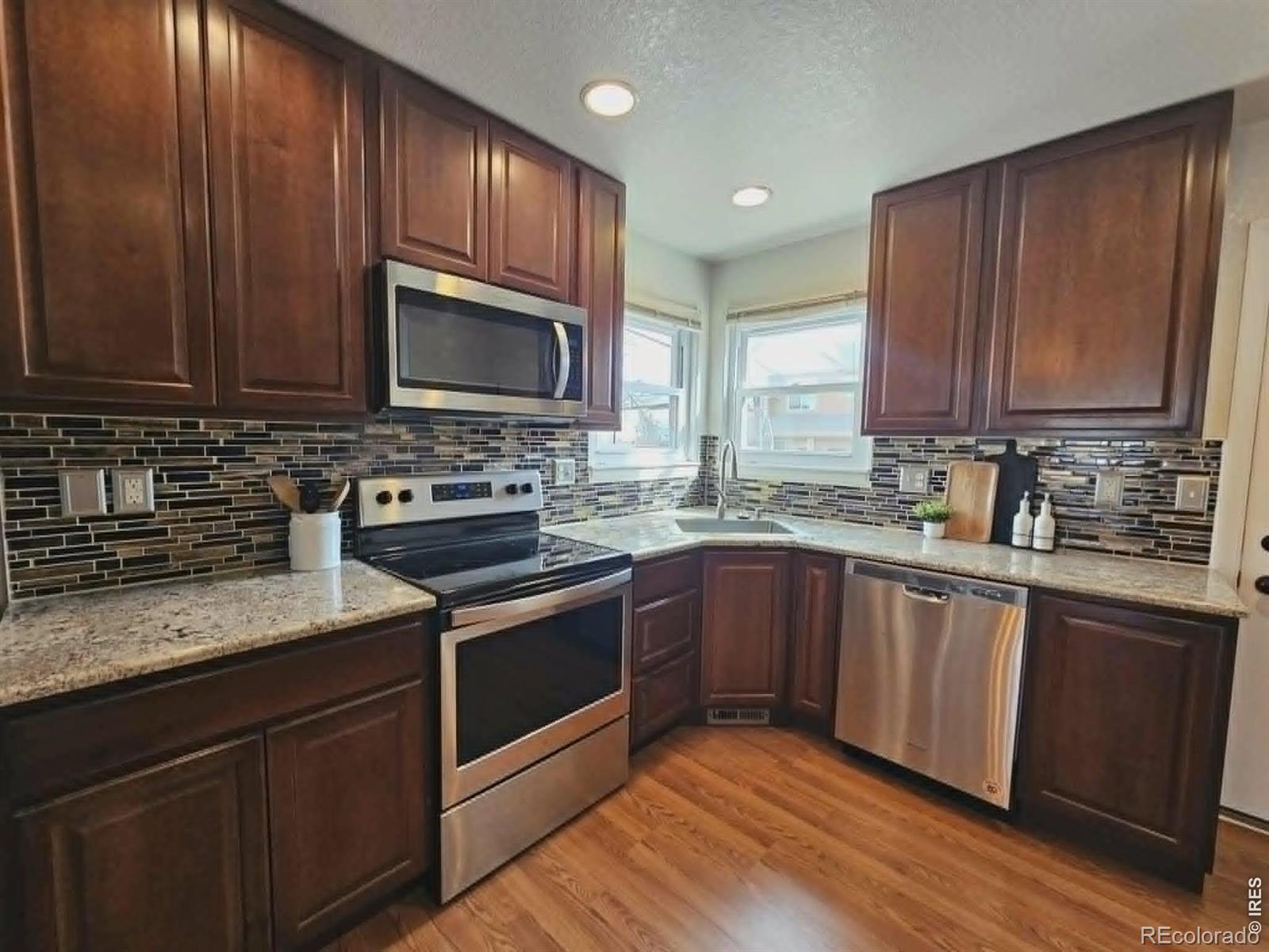 MLS Image #11 for 2828  39th avenue,greeley, Colorado