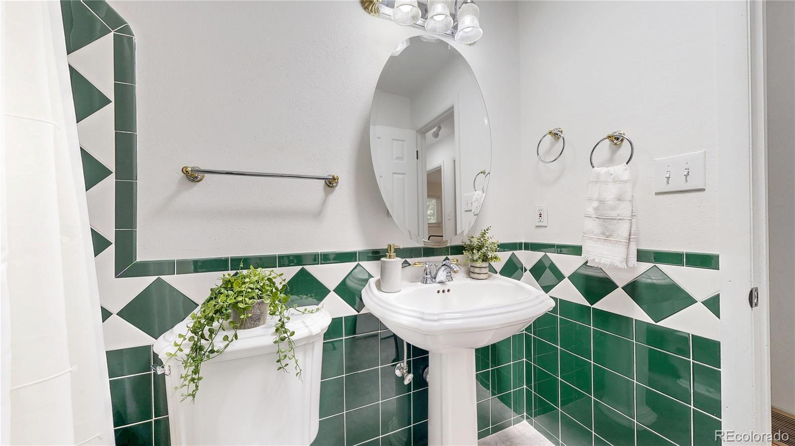 MLS Image #21 for 1118  spencer street,longmont, Colorado