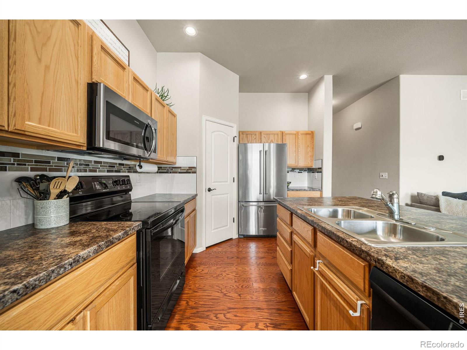 MLS Image #8 for 10318  17th street,greeley, Colorado