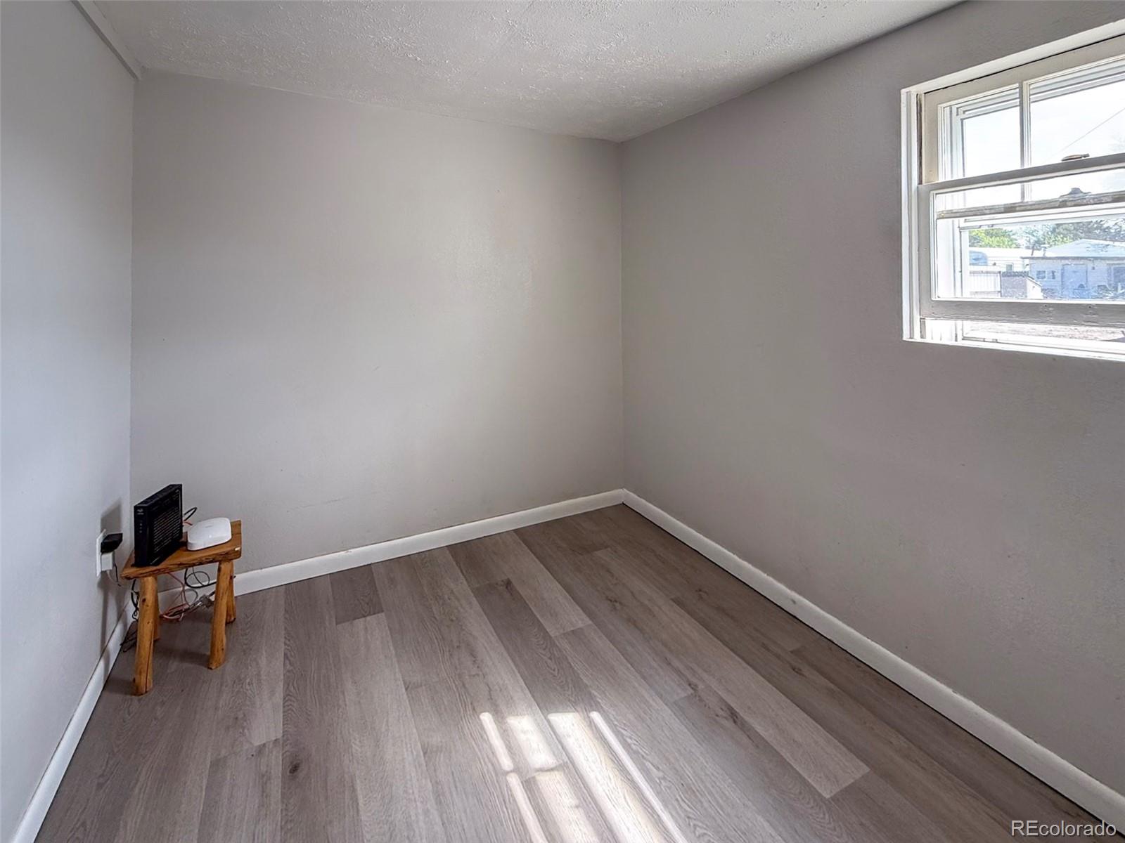 MLS Image #11 for 314  6th street,burlington, Colorado