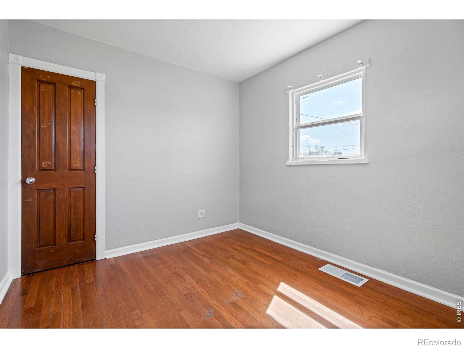 MLS Image #19 for 1105 s zenobia street,denver, Colorado