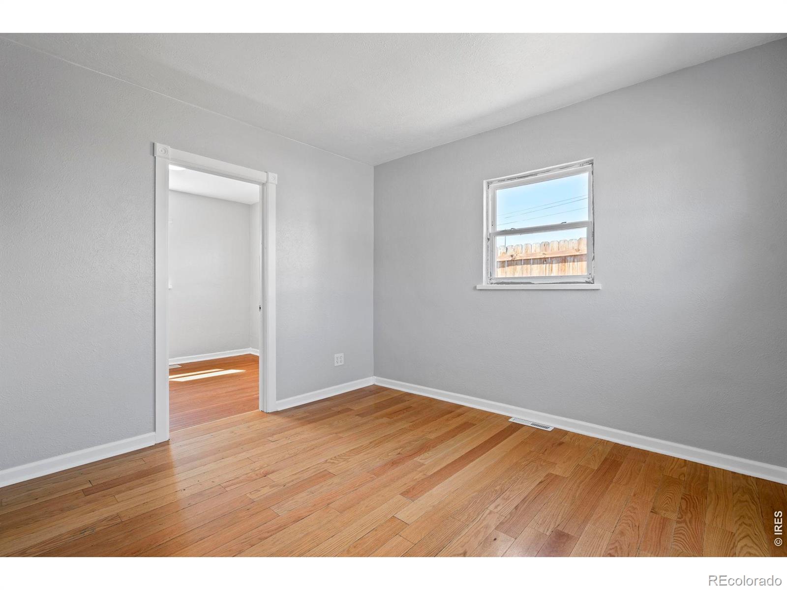 MLS Image #5 for 1105 s zenobia street,denver, Colorado