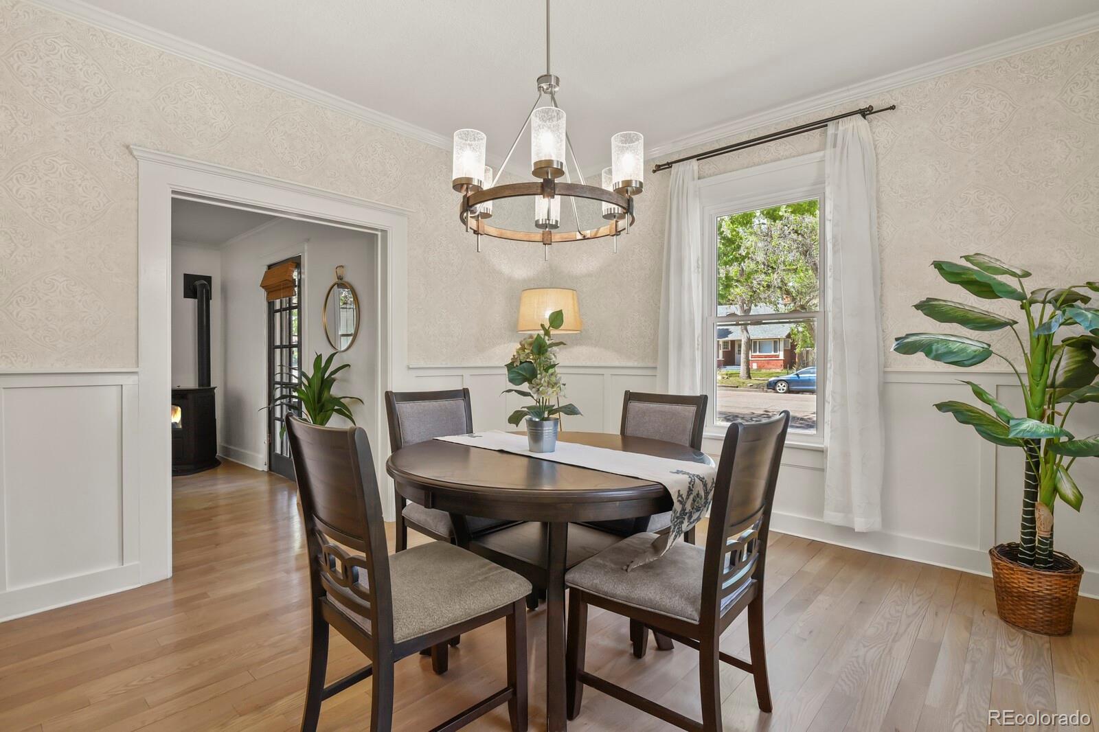 MLS Image #14 for 415 e san rafael street,colorado springs, Colorado