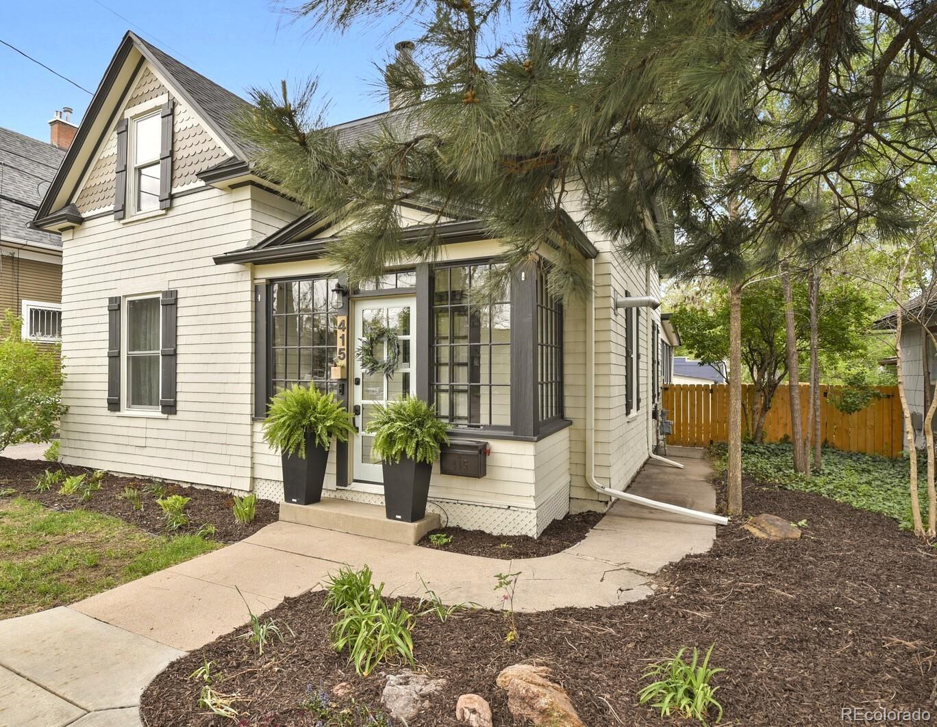 MLS Image #2 for 415 e san rafael street,colorado springs, Colorado