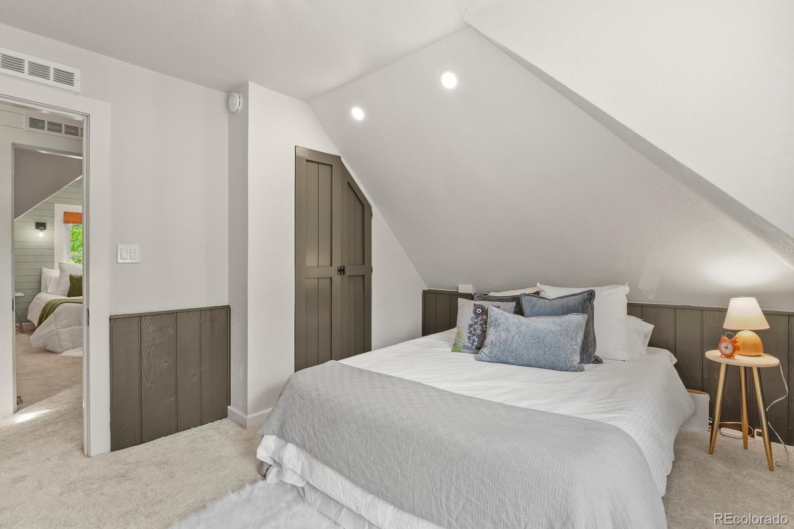 MLS Image #28 for 415 e san rafael street,colorado springs, Colorado