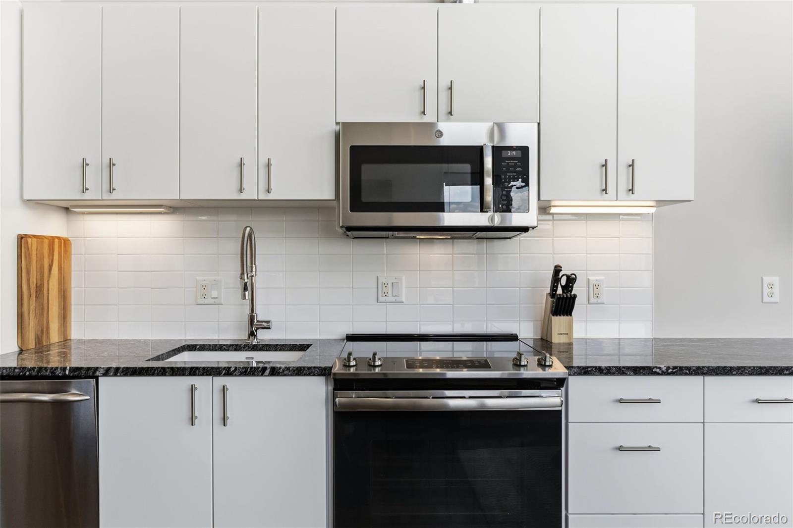 MLS Image #7 for 100  basecamp way,frisco, Colorado
