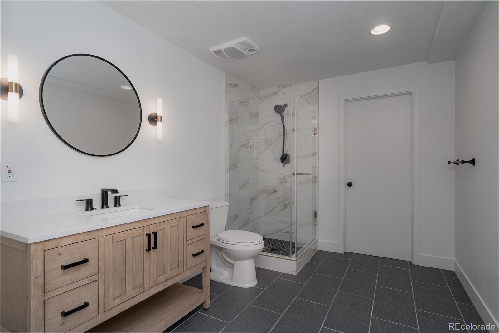 MLS Image #25 for 12851 e vassar drive,aurora, Colorado