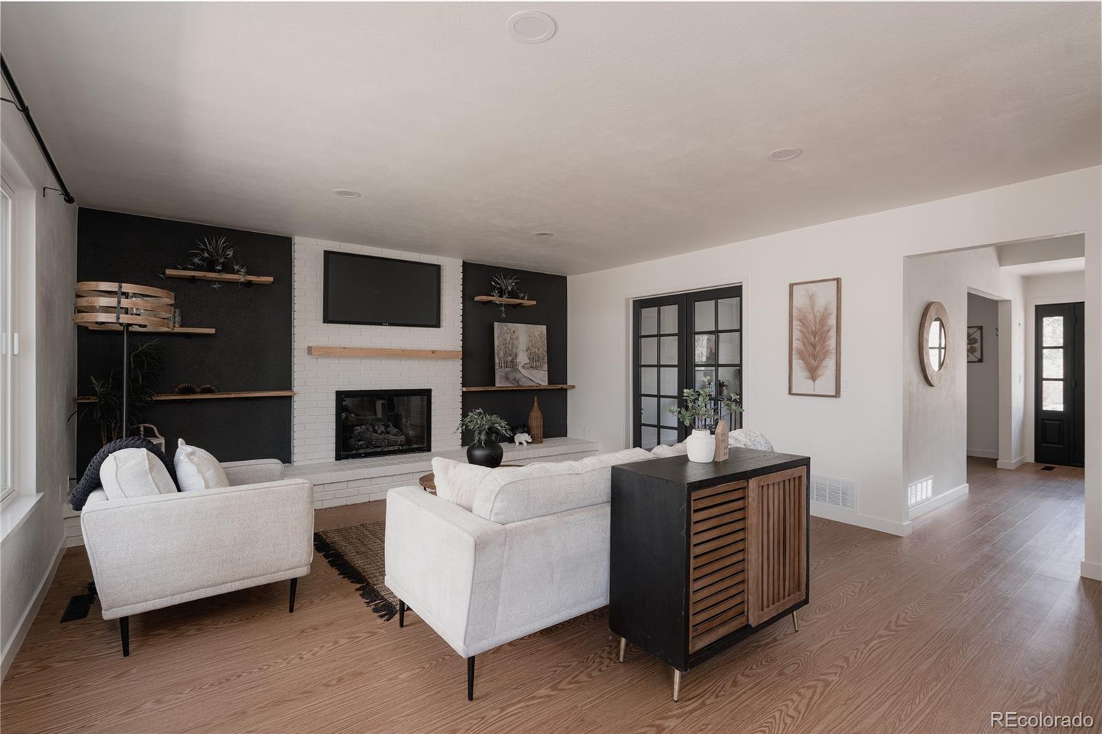 MLS Image #5 for 12851 e vassar drive,aurora, Colorado