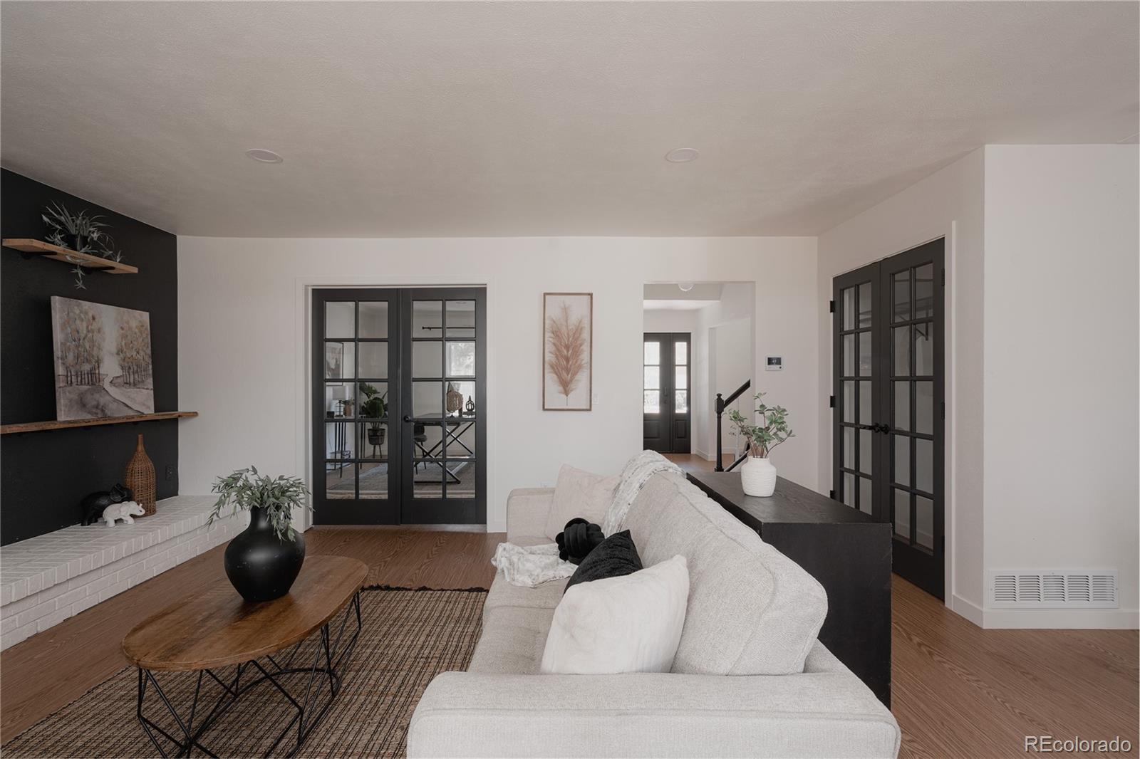 MLS Image #7 for 12851 e vassar drive,aurora, Colorado