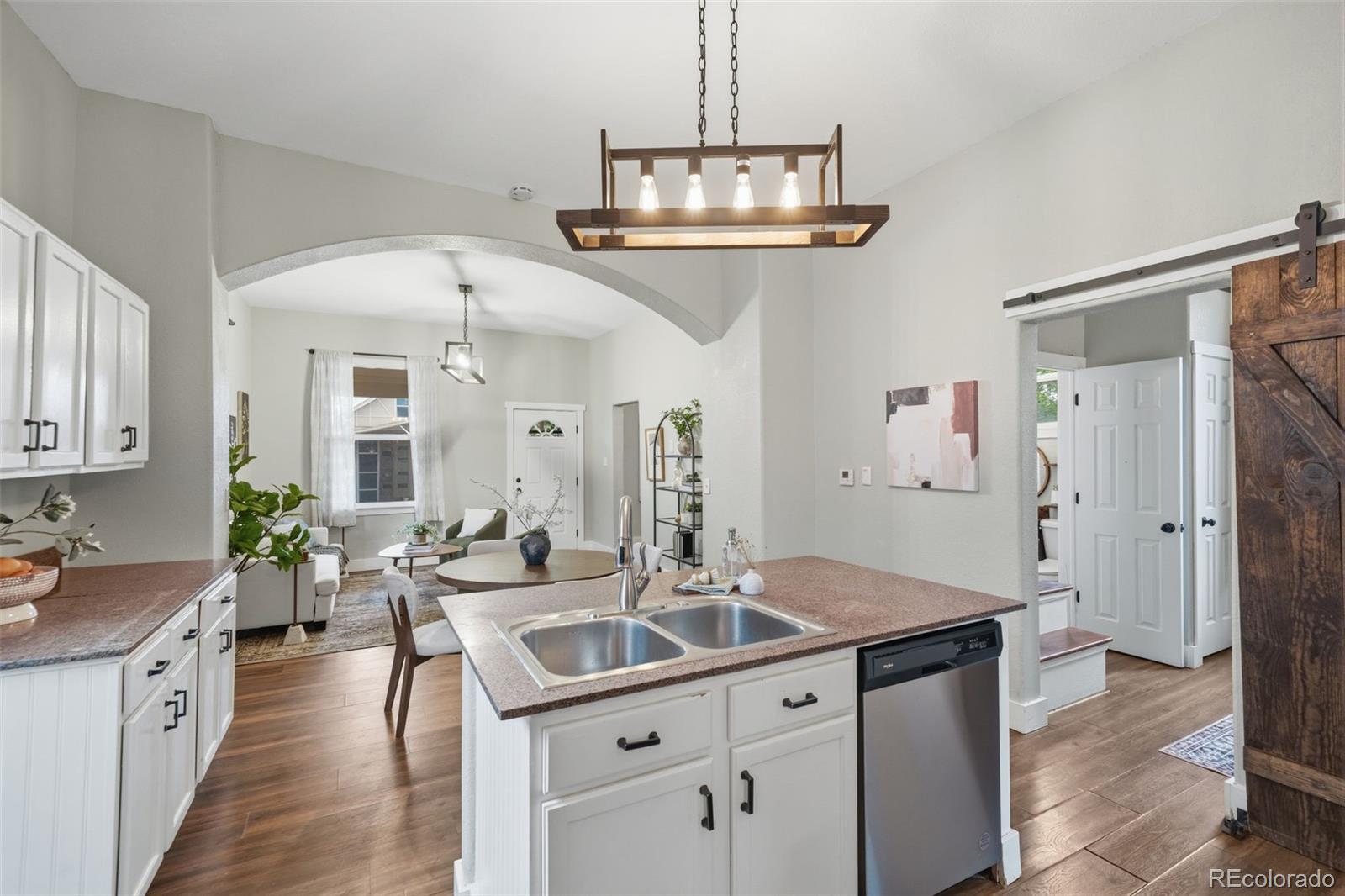 MLS Image #15 for 4448  logan street,denver, Colorado