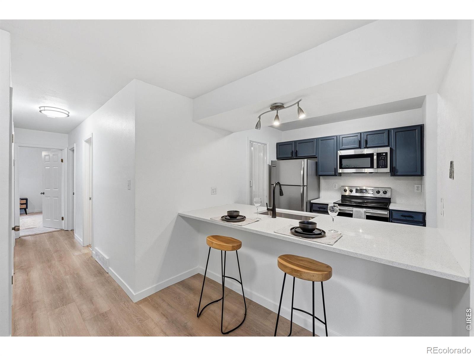 MLS Image #11 for 3790  iris avenue,boulder, Colorado