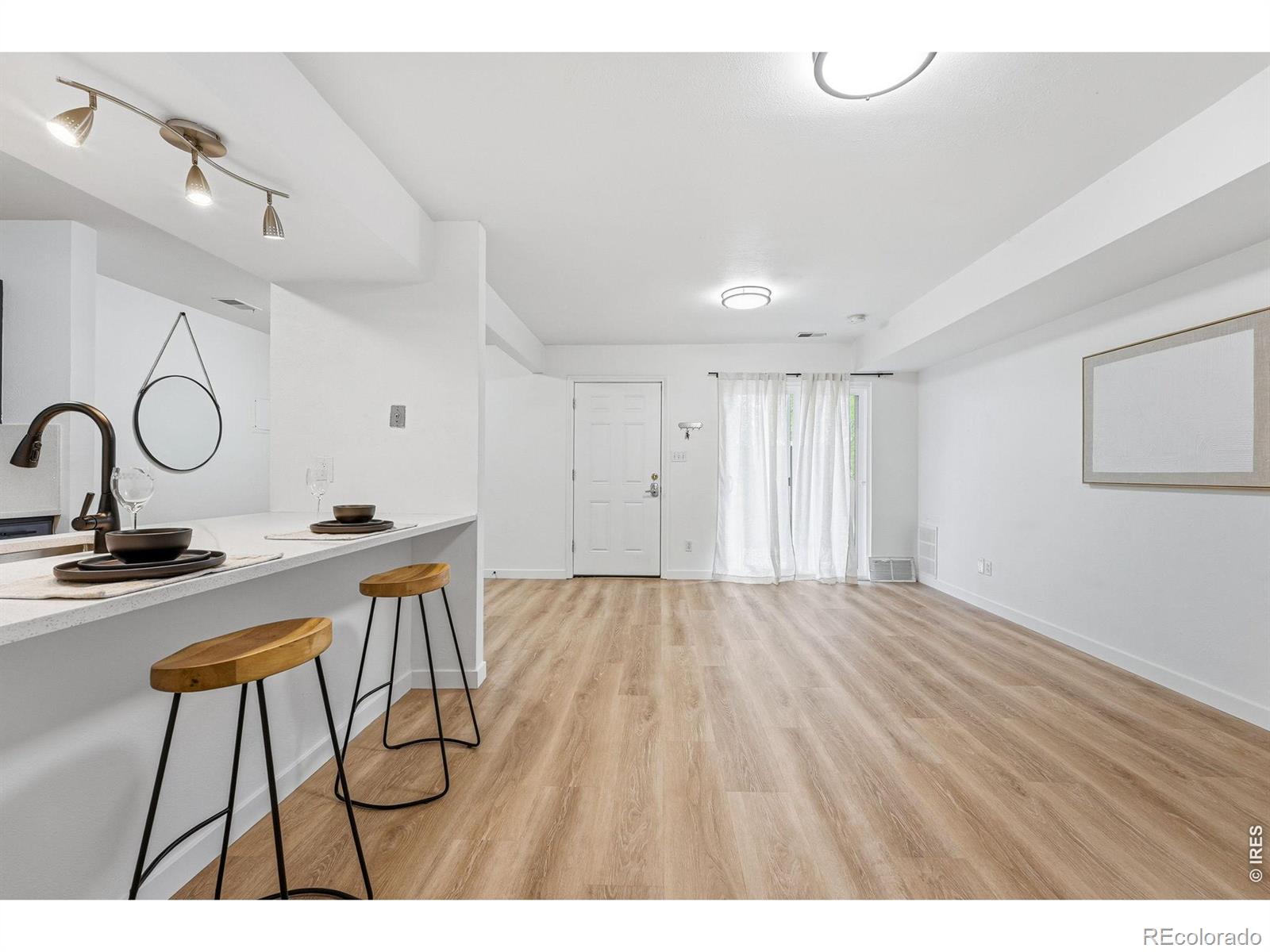 MLS Image #6 for 3790  iris avenue,boulder, Colorado