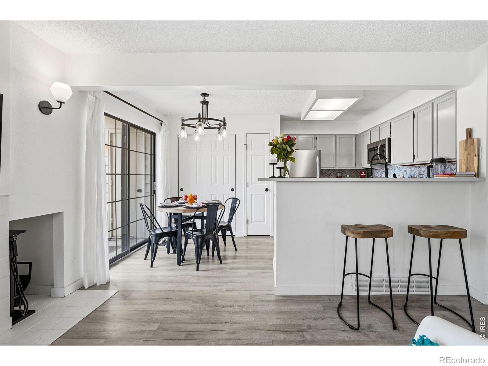 MLS Image #10 for 4827  white rock circle,boulder, Colorado