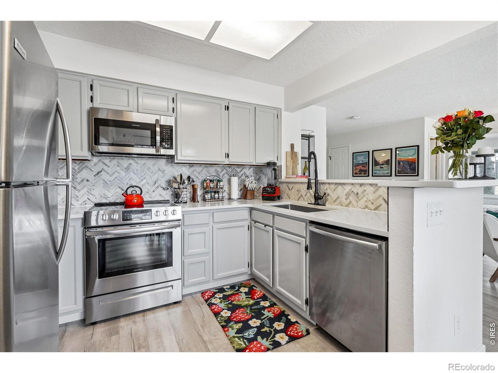 MLS Image #17 for 4827  white rock circle,boulder, Colorado
