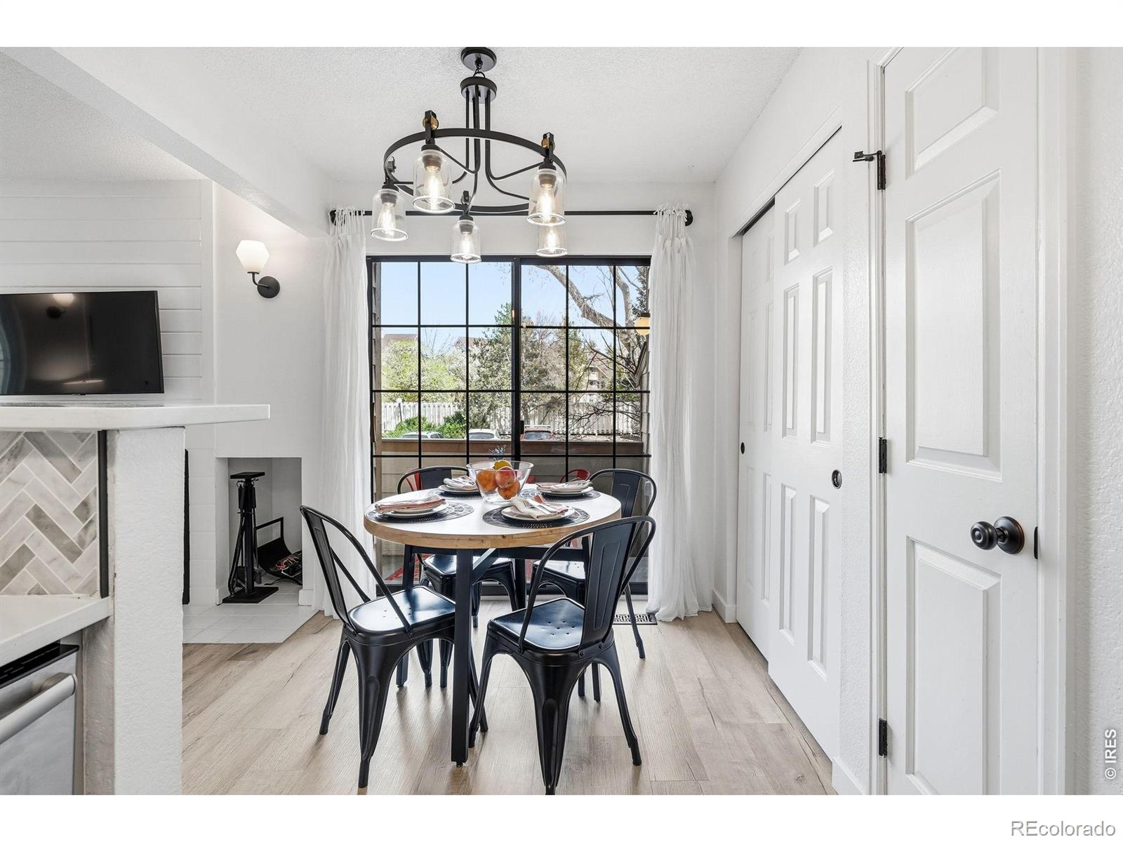 MLS Image #19 for 4827  white rock circle,boulder, Colorado
