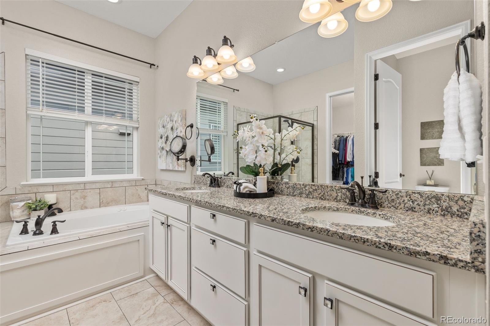 MLS Image #14 for 26743 e peakview place,aurora, Colorado