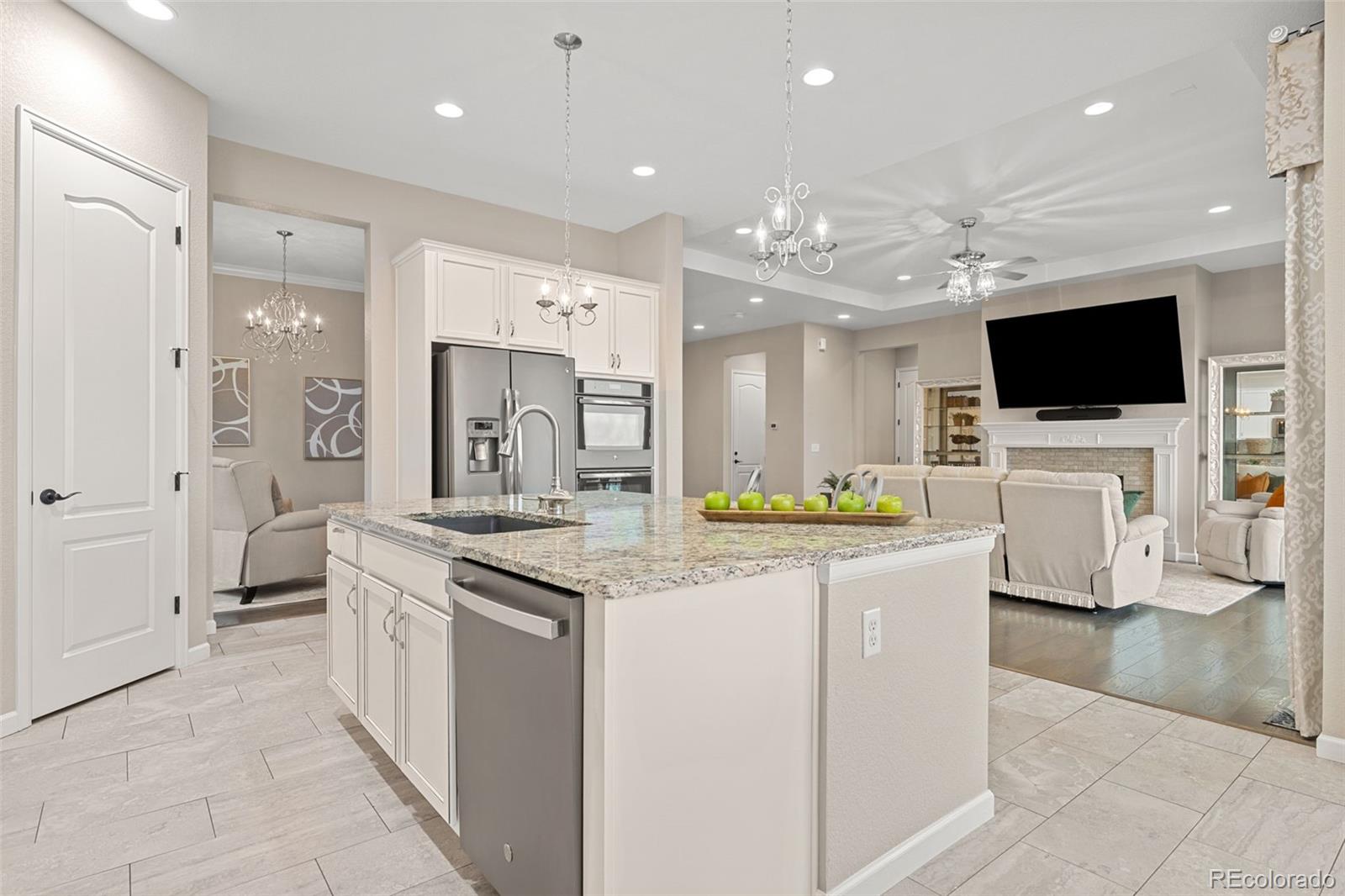 MLS Image #5 for 26743 e peakview place,aurora, Colorado