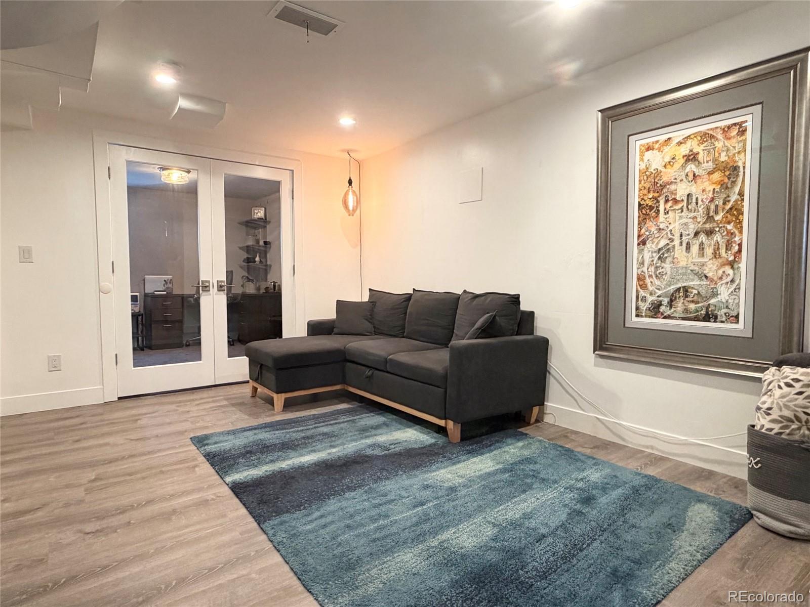 MLS Image #12 for 2743 s jackson street,denver, Colorado