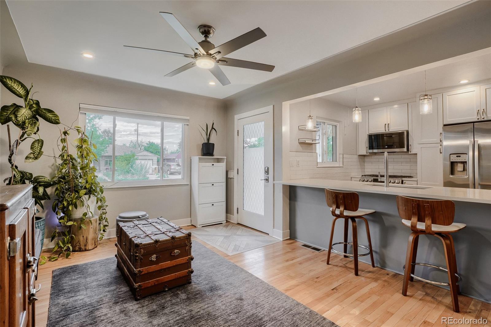 MLS Image #2 for 2743 s jackson street,denver, Colorado