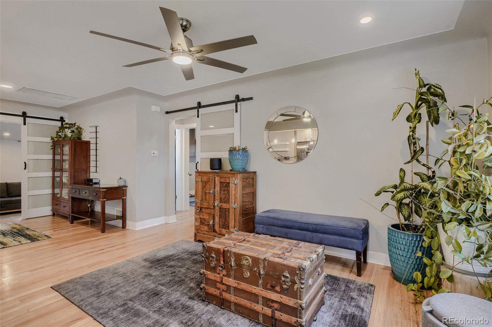 MLS Image #3 for 2743 s jackson street,denver, Colorado