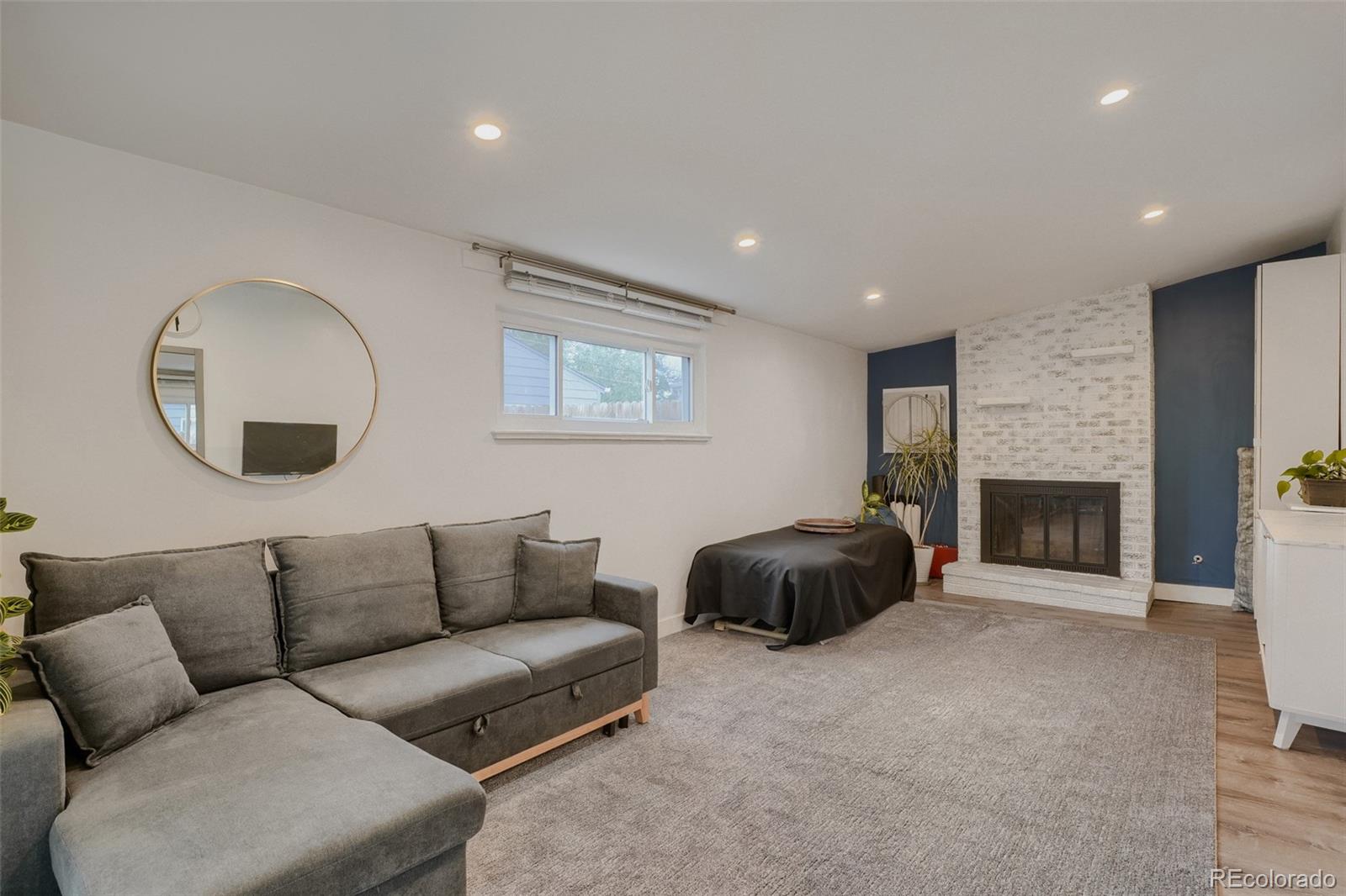 MLS Image #8 for 2743 s jackson street,denver, Colorado