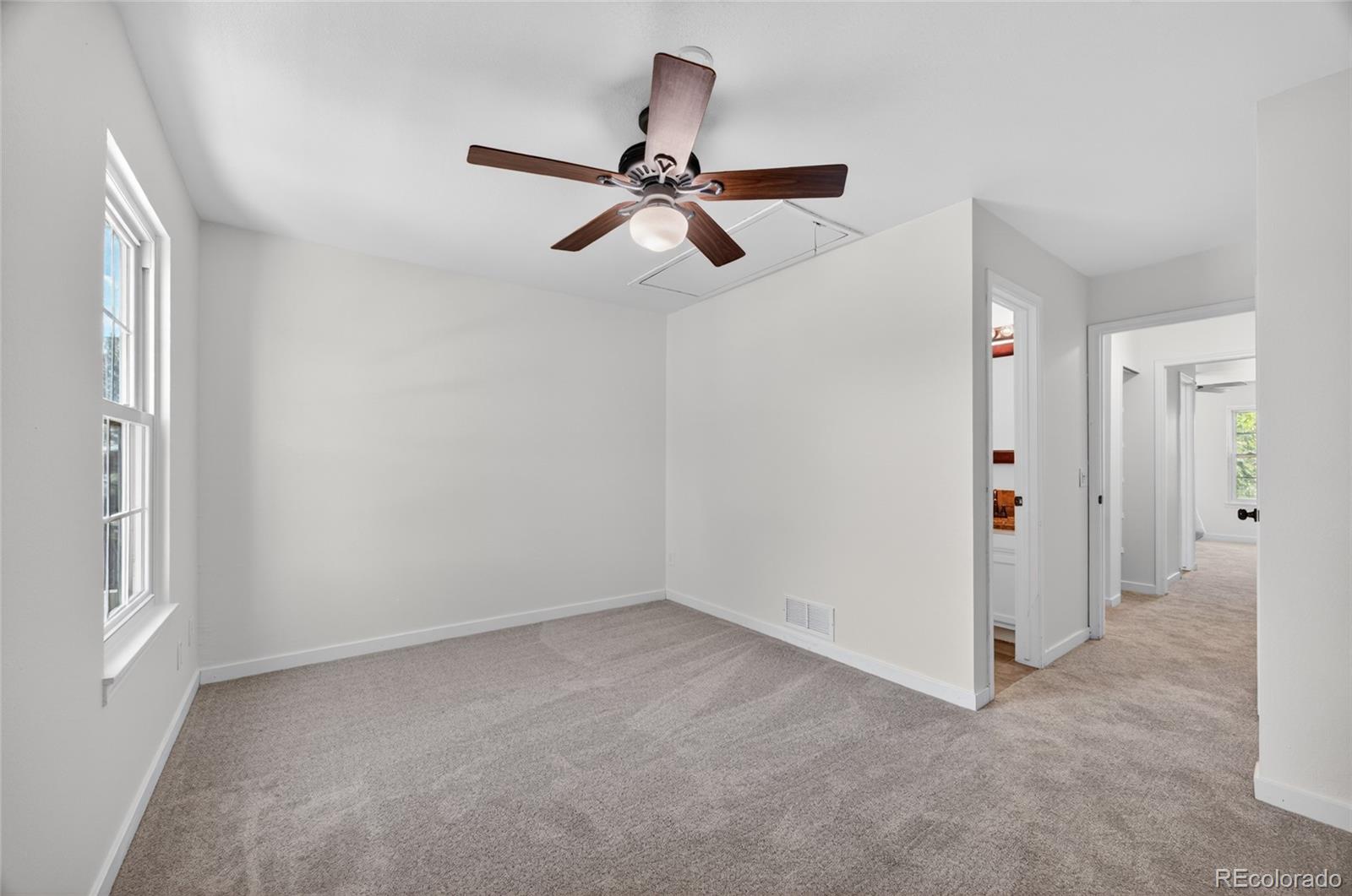 MLS Image #13 for 1811 s quebec way,denver, Colorado