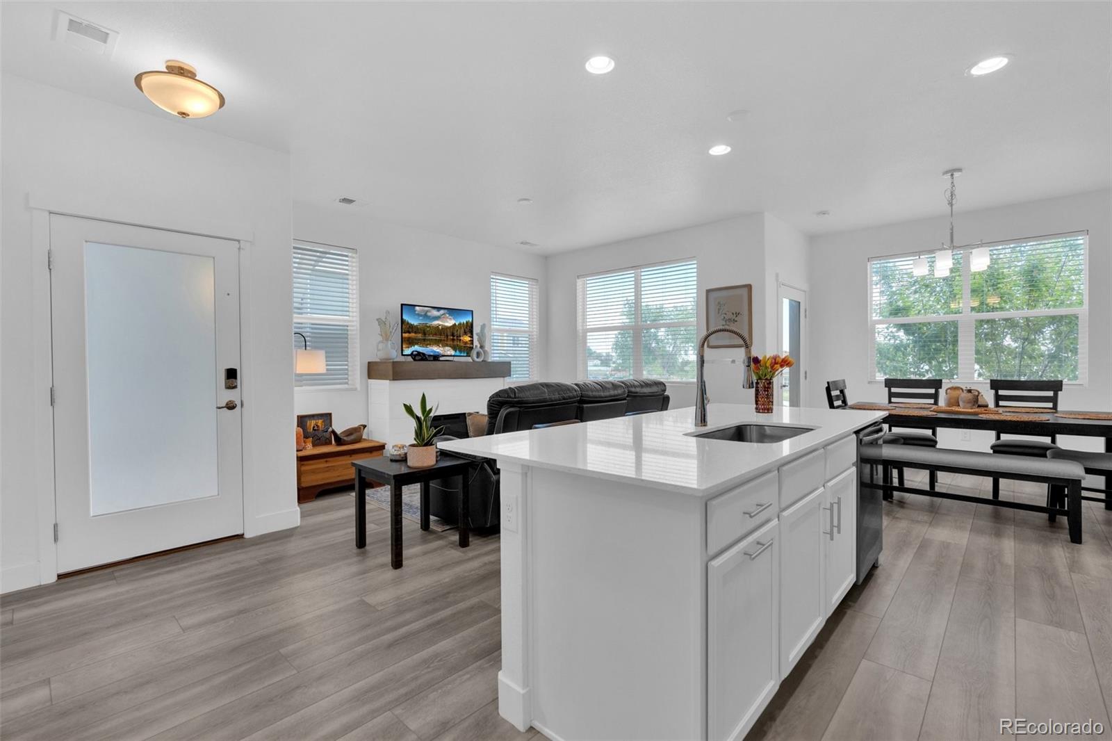 MLS Image #9 for 9726  ash lane ,thornton, Colorado