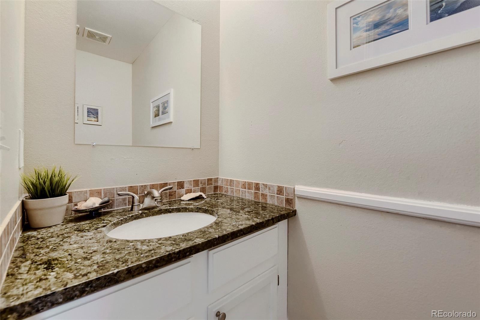 MLS Image #24 for 17335 e rice circle b,aurora, Colorado
