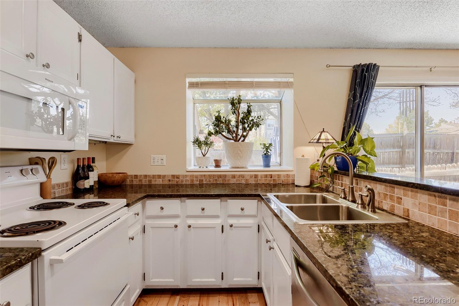 MLS Image #8 for 17335 e rice circle b,aurora, Colorado