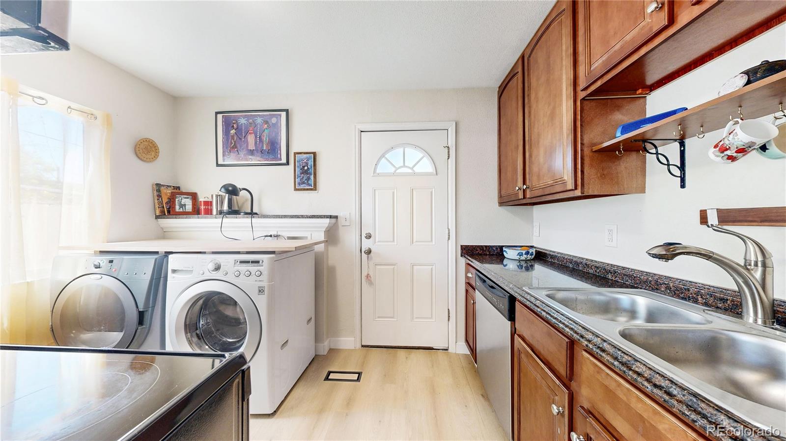 MLS Image #9 for 2331  moline street,aurora, Colorado
