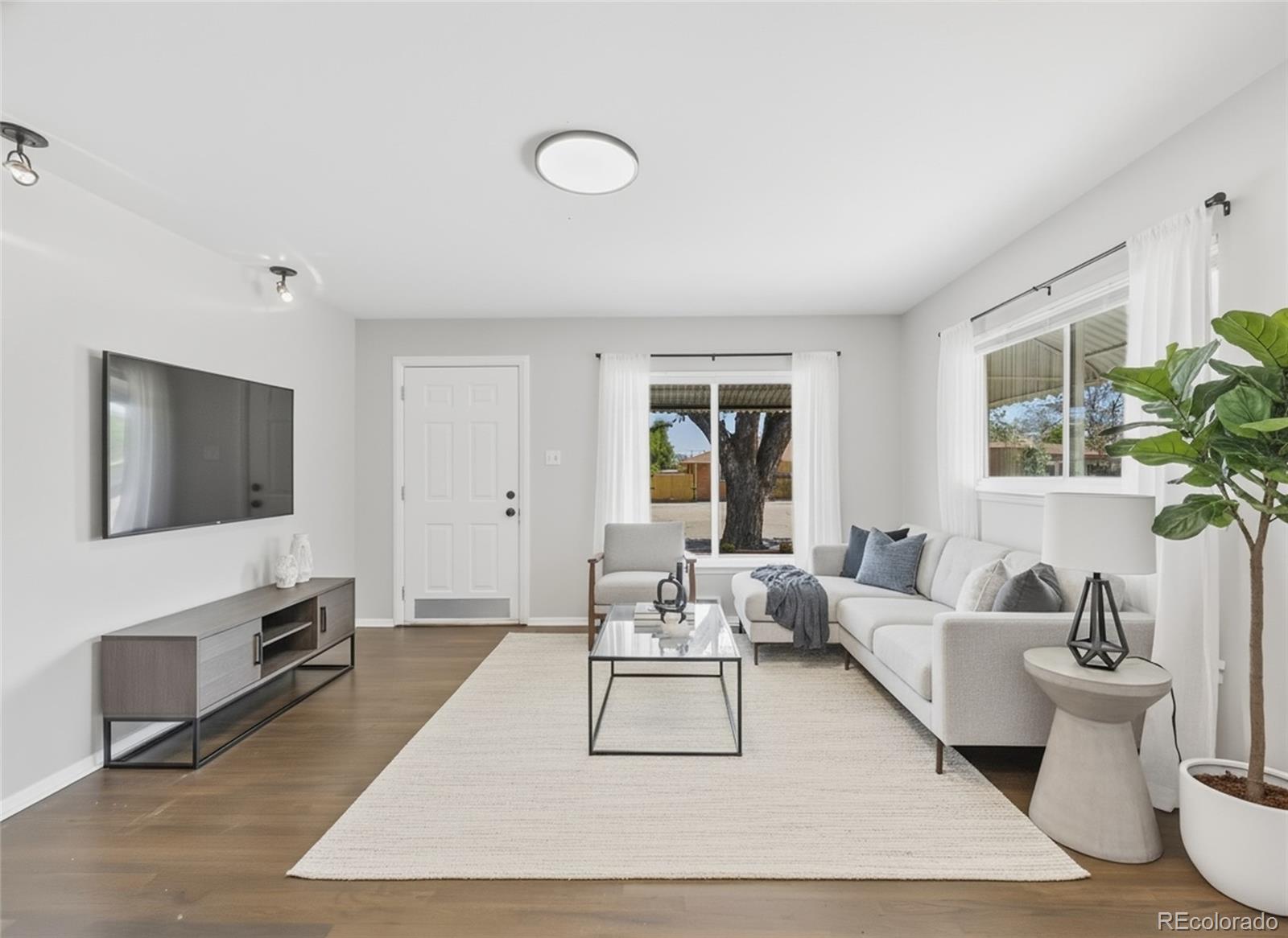 MLS Image #6 for 1081 s knox court,denver, Colorado