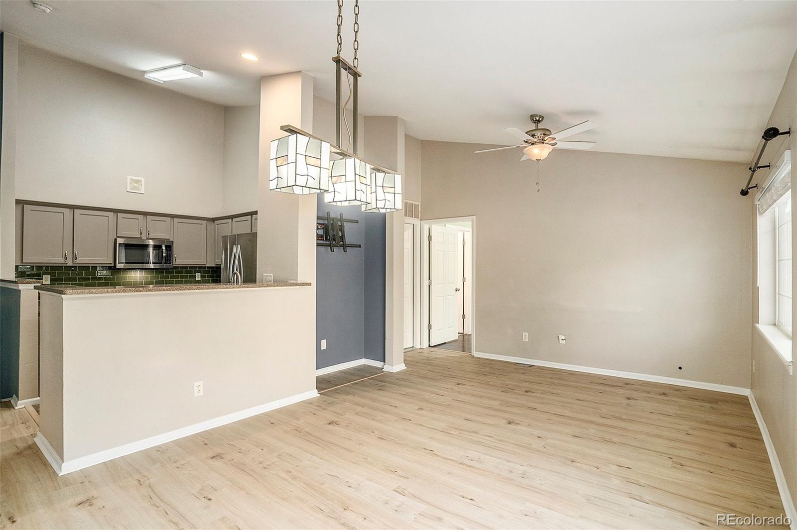 MLS Image #6 for 1461 s danube way,aurora, Colorado