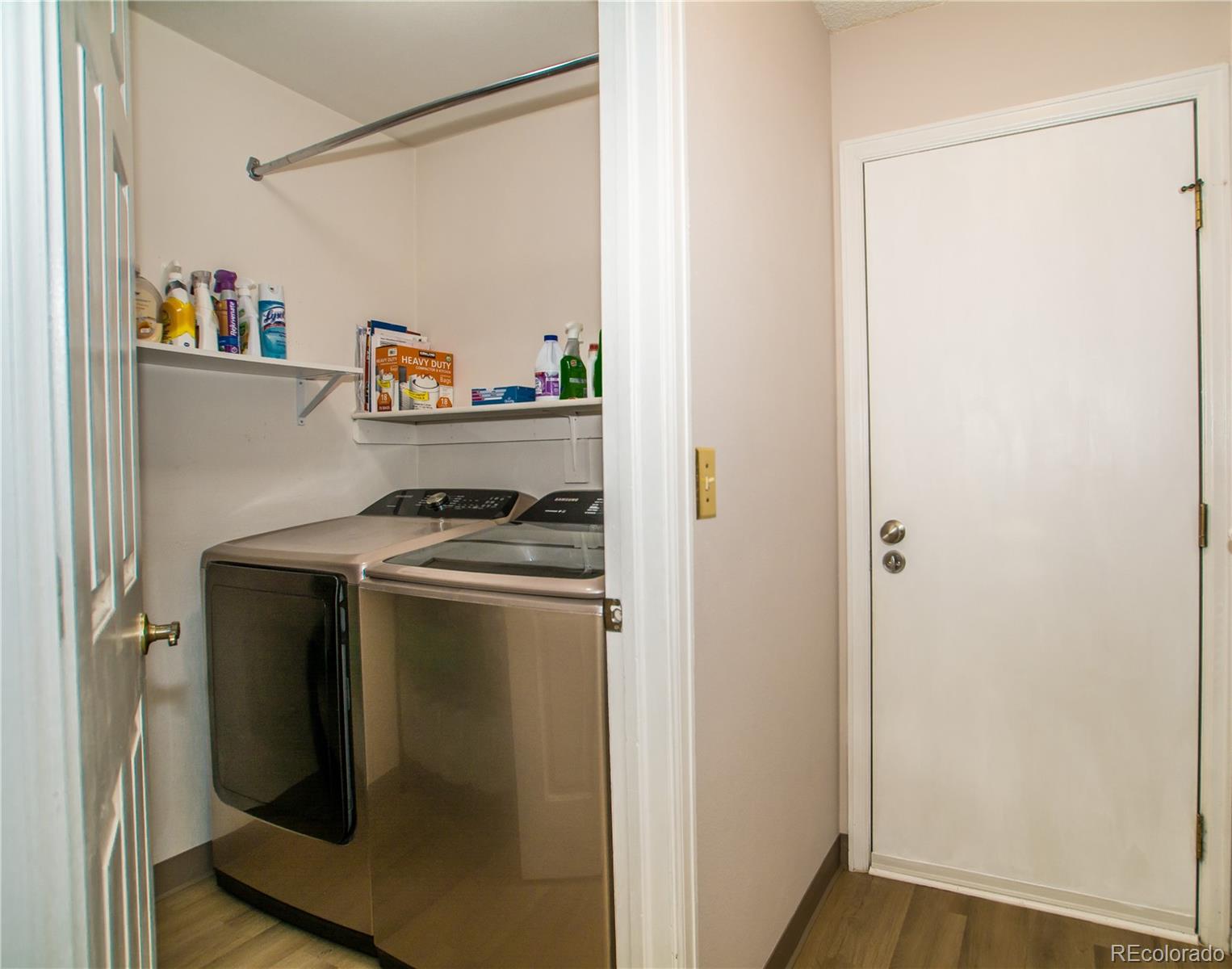 MLS Image #10 for 12420 e pacific circle,aurora, Colorado