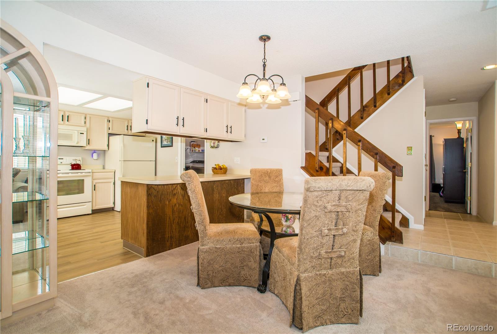 MLS Image #2 for 12420 e pacific circle,aurora, Colorado