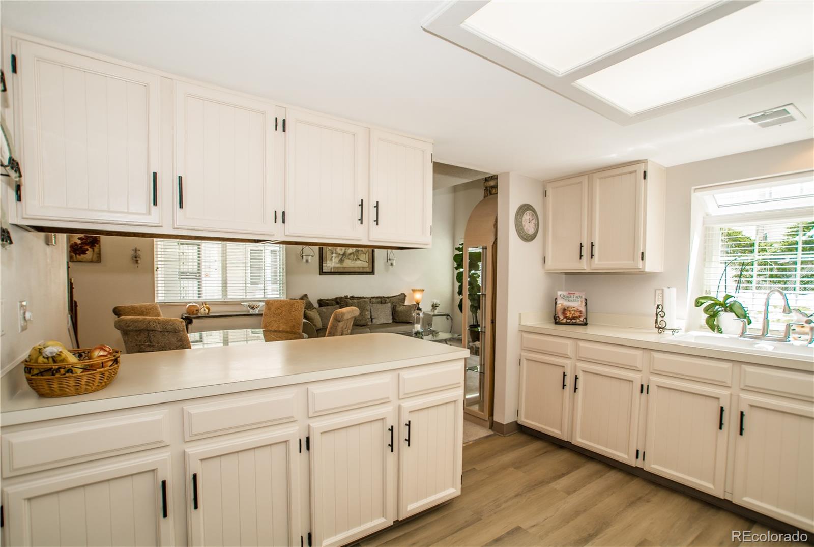 MLS Image #7 for 12420 e pacific circle,aurora, Colorado