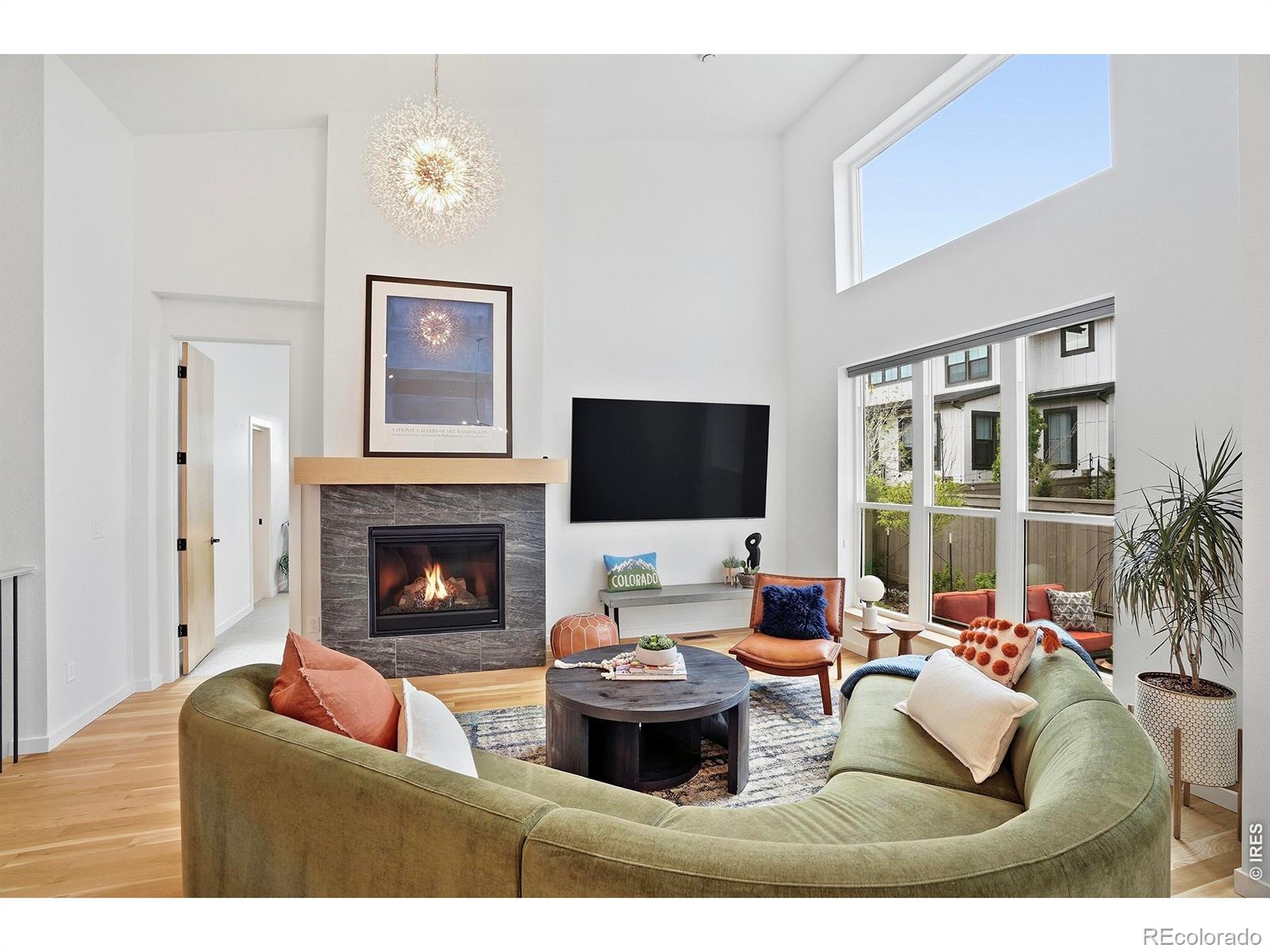 MLS Image #5 for 5600  grandville avenue,longmont, Colorado