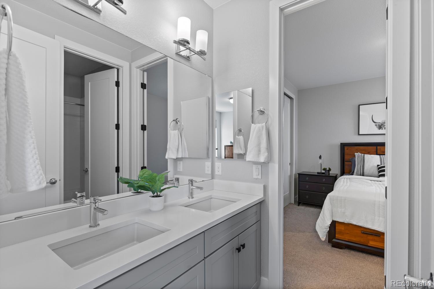 MLS Image #21 for 7043 s uriah street,aurora, Colorado
