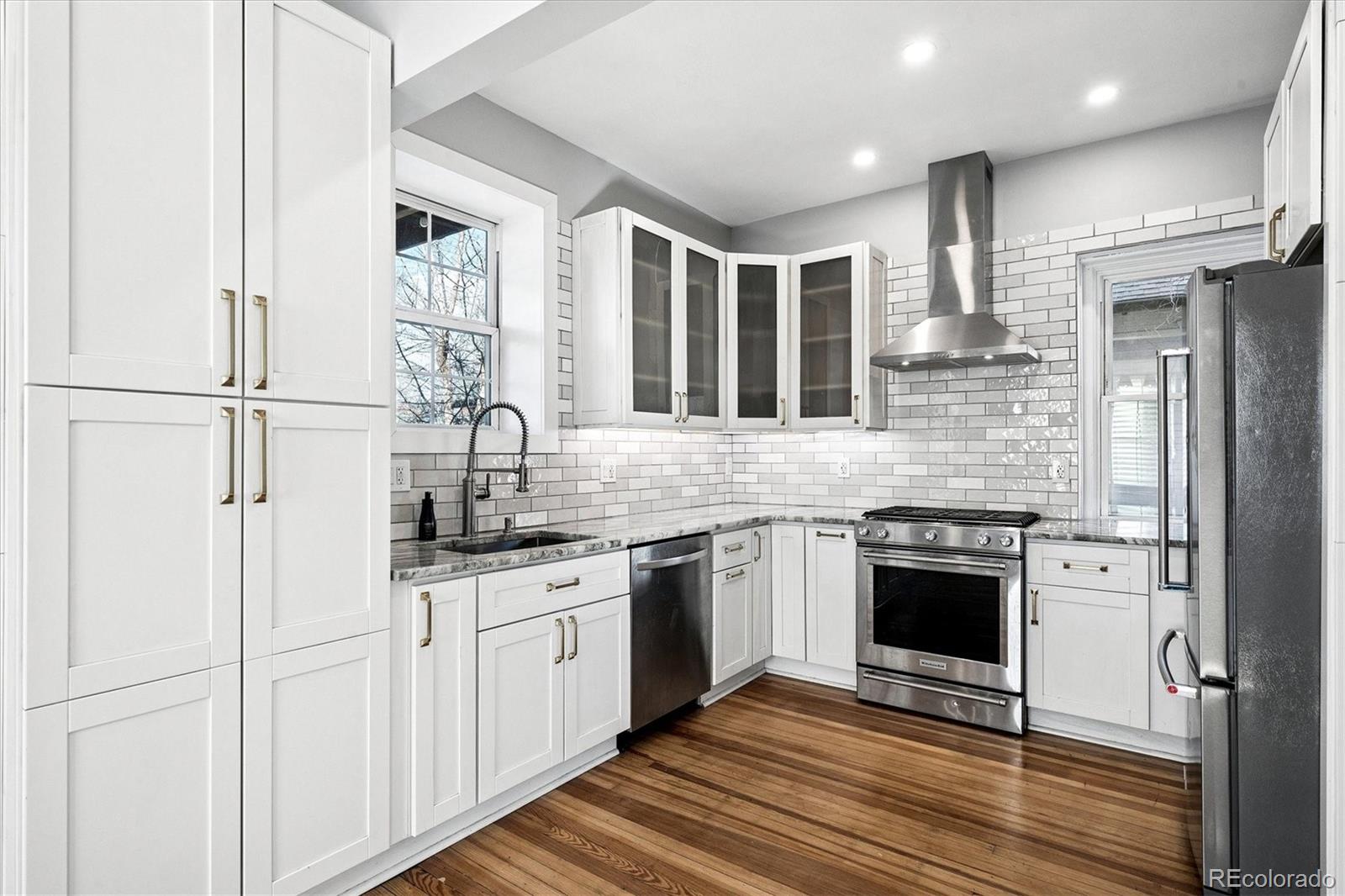 MLS Image #11 for 333 s downing street,denver, Colorado