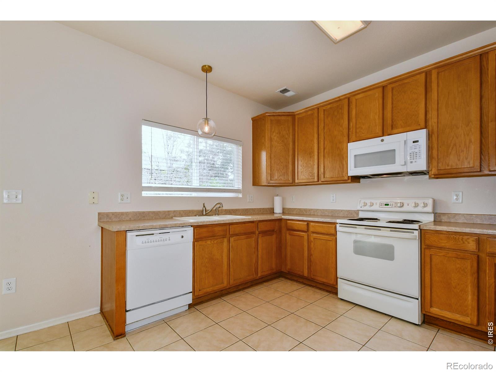MLS Image #12 for 1216  102nd avenue,greeley, Colorado