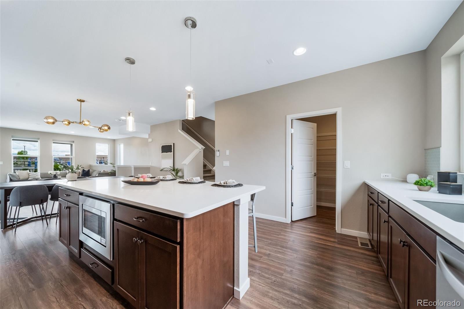 MLS Image #19 for 1000  southurst lane,littleton, Colorado